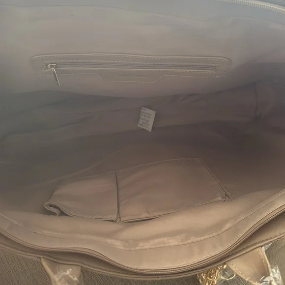 GILDA PARIS Elegant Tan Quilted Women's Bag - Picture 4 of 4